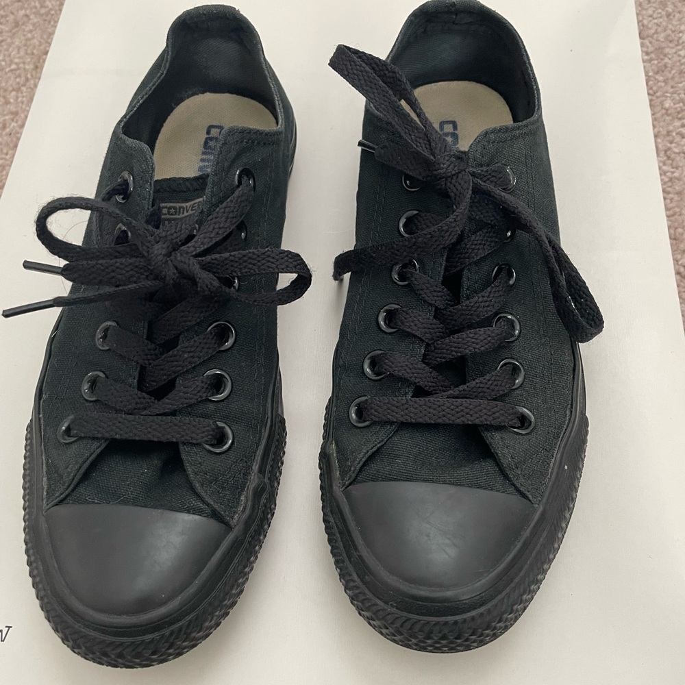 Converse Classic Black Sneakers 6.5 women